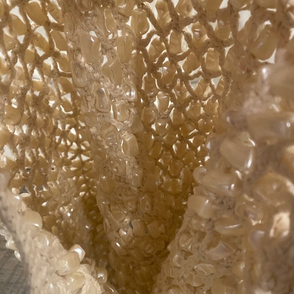 NWT Mother Of Pearl Beaded Crochet Tote Bag in Cream - Picture 5 of 5